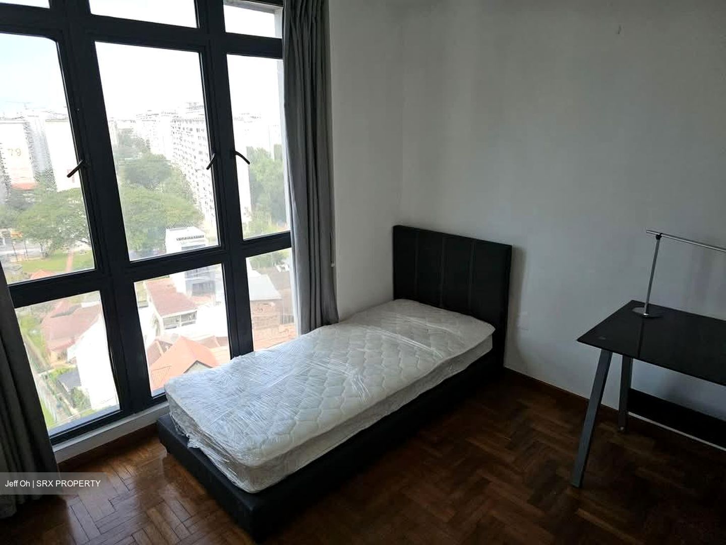East Meadows (D16), Condominium #561026571